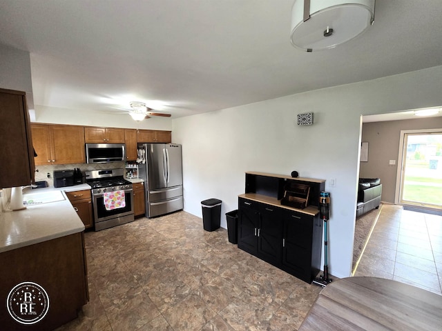 11929 Canterbury St, Sterling Heights, MI 48312