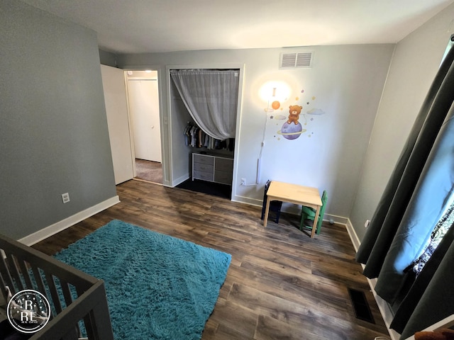 11929 Canterbury St, Sterling Heights, MI 48312