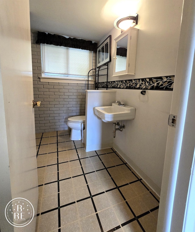 11929 Canterbury St, Sterling Heights, MI 48312