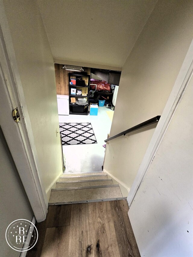 11929 Canterbury St, Sterling Heights, MI 48312