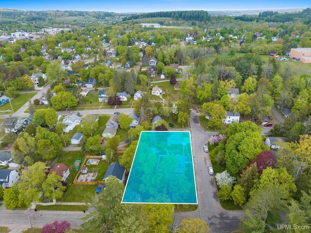 624 E G St, Iron Mountain, MI 49801 - drone / aerial view of a pool