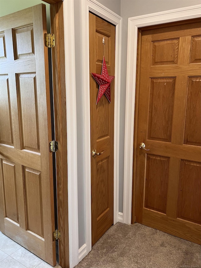 815 Cove Rd, Wales, MI 48027 - corridor with carpet floors