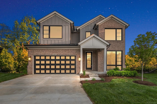 54695 Camden Ct, Utica, MI 48316
