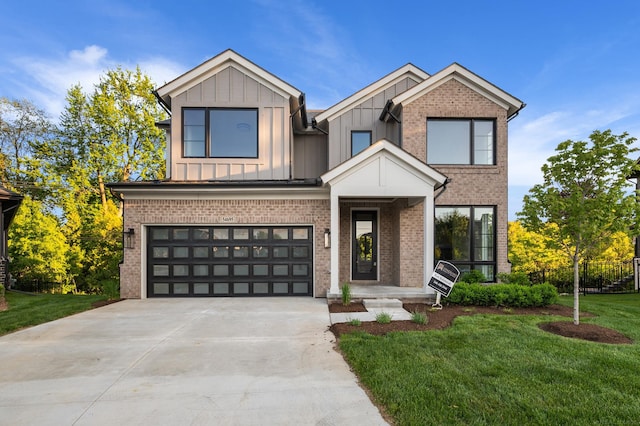 54695 Camden Ct, Utica, MI 48316