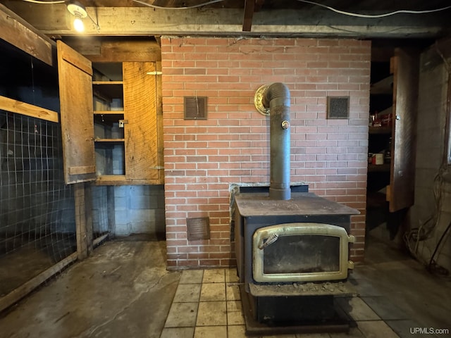 514/324 S Brook St, Michigamme, MI 49861 - detailed view of a wood stove