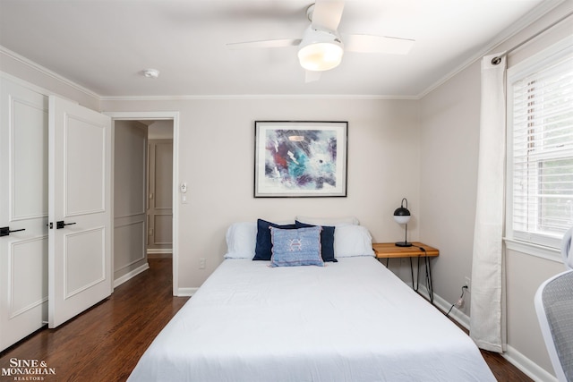 766 Lakeland St, Grosse Pointe, MI 48230 - bedroom featuring dark wood-style flooring, a ceiling fan, ornamental molding, and baseboards