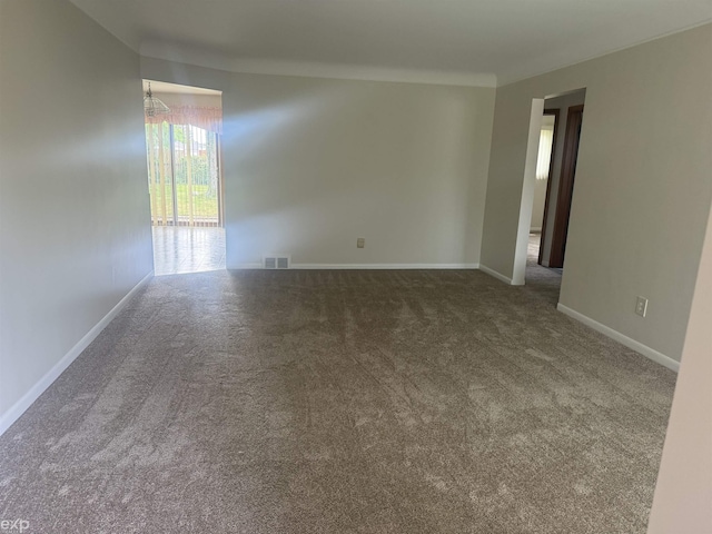 26167 Fairfield Ave, Warren, MI 48089 - unfurnished room with carpet floors and baseboards