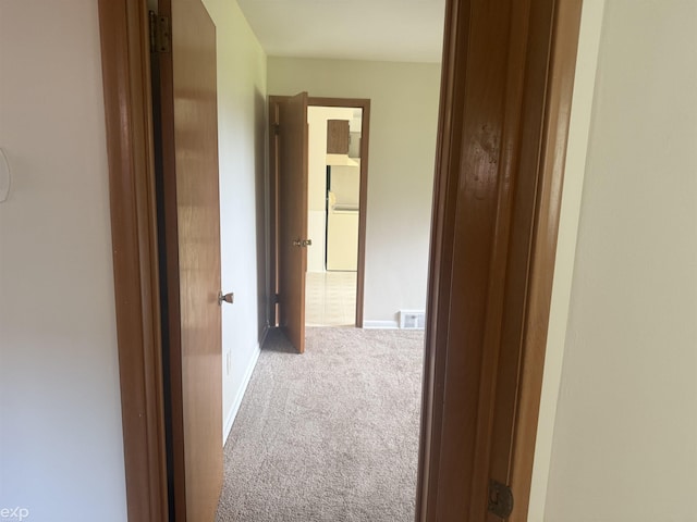 26167 Fairfield Ave, Warren, MI 48089 - corridor featuring carpet floors and baseboards