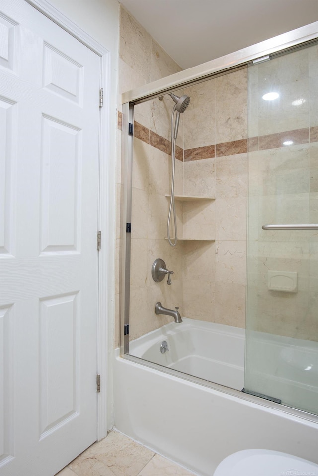 5311 Cambourne Pl, West Bloomfield, MI 48322 - full bath with combined bath / shower with glass door and toilet