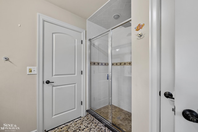26898 Alderman Ct, Harrison Twp, MI 48045 - full bath featuring a stall shower