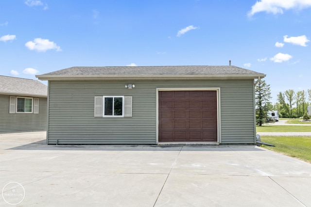 7360 Frith Rd, Saint Clair, MI 48079 - garage with concrete driveway
