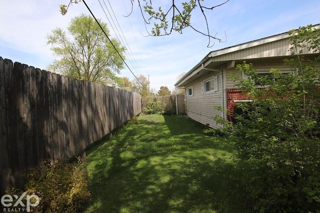2940 Westland Dr, Port Huron, MI 48060 - view of fenced backyard