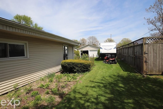 2940 Westland Dr, Port Huron, MI 48060 - view of yard