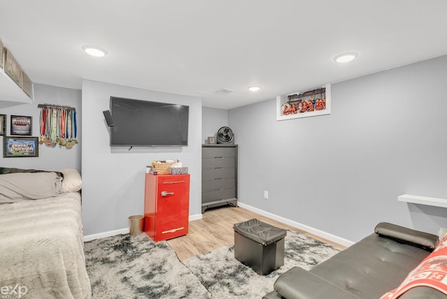 3365 Hickory Ln, Port Huron, MI 48060 - living area with wood finished floors, baseboards, and recessed lighting