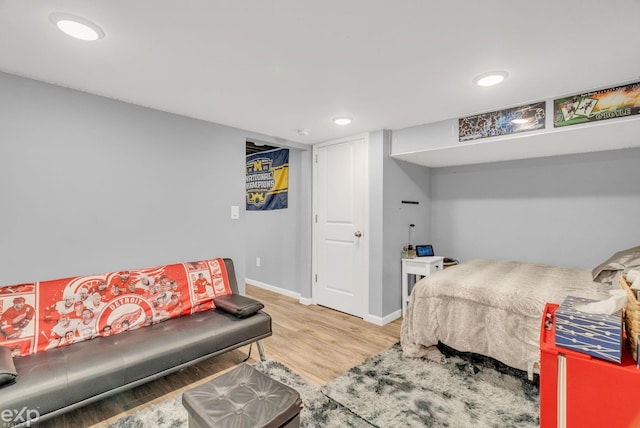 3365 Hickory Ln, Port Huron, MI 48060 - bedroom featuring light wood-style flooring, baseboards, and recessed lighting