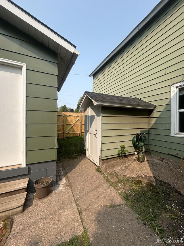 312 N Mckenzie Ave, Negaunee, MI 49866 - exterior space