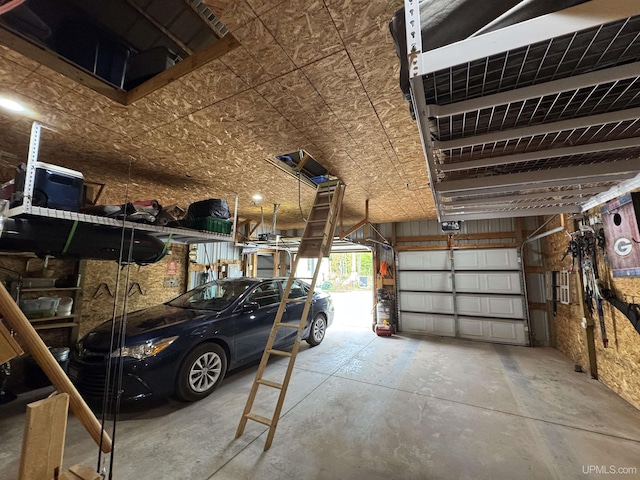 5452 W N Island Lake Rd, Hurley, WI 54534 - view of garage