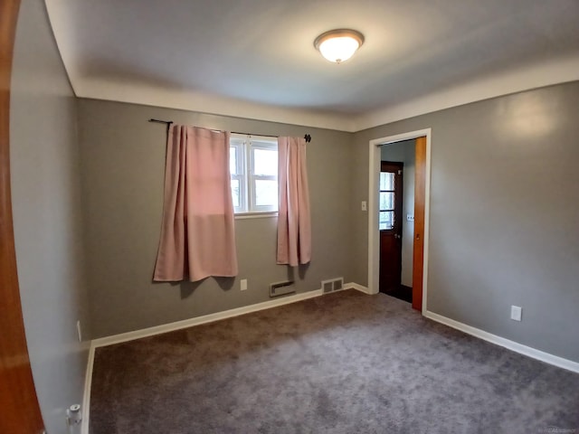 24675 Ridgecroft Ave, Eastpointe, MI 48021 - carpeted empty room with baseboards