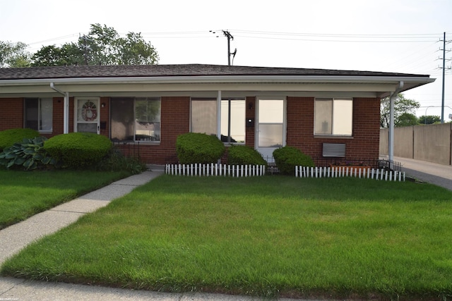 22800 Beaconsfield Ave, Eastpointe, MI 48021 - ranch-style house with brick siding