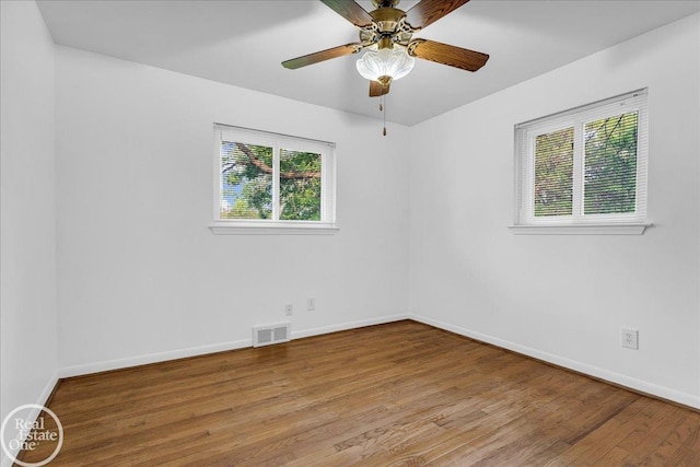 18467 Pershing St, Livonia, MI 48152 - empty room with light wood-type flooring, baseboards, and ceiling fan