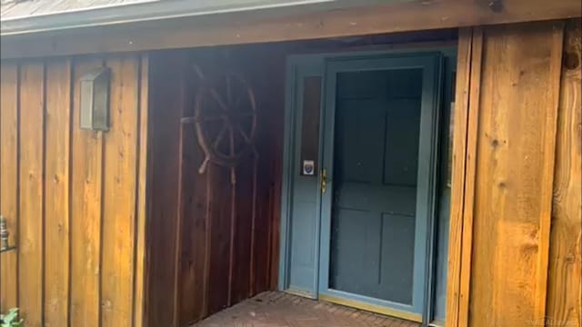 39470 Lakeshore Dr, Harrison Twp, MI 48045 - view of exterior entry