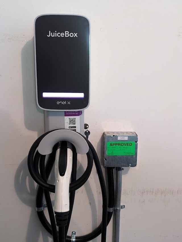 5663 Macintosh Dr, Bay City, MI 48706 - garage view of car charger