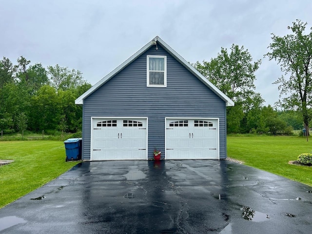 6586 N Coleman Rd, Coleman, MI 48618 - view of detached garage