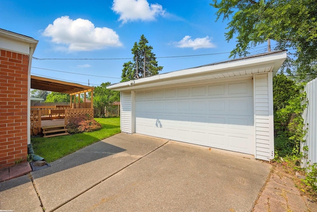 31565 Hayes Rd, Warren, MI 48088 - view of detached garage