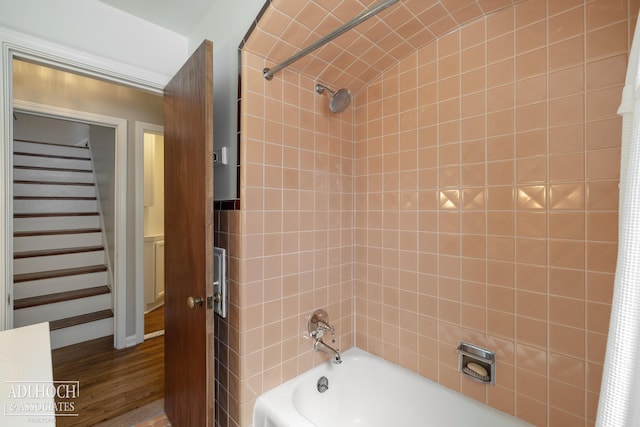 1781 Allard Ave, Grosse Pointe Woods, MI 48236