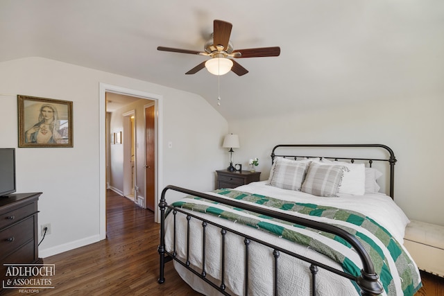1781 Allard Ave, Grosse Pointe Woods, MI 48236