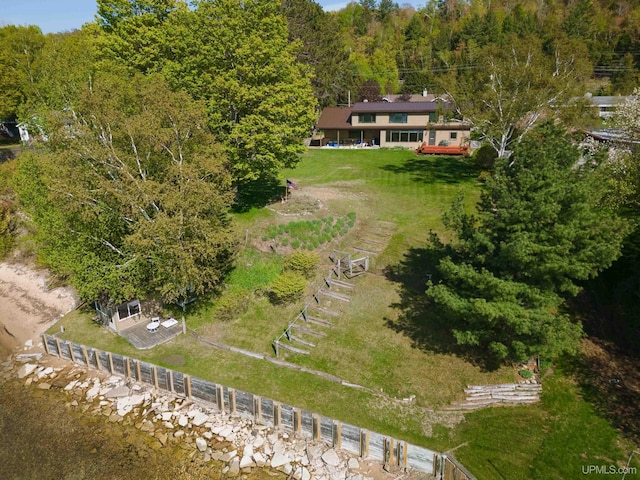 1426 Washington St, Munising, MI 49862 - aerial overview of property's location with a forest