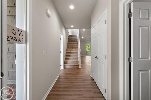 3095 Bridgewater Rd Unit # 30, Auburn Hills, MI 48326 - hall with wood finished floors, recessed lighting, stairs, and baseboards