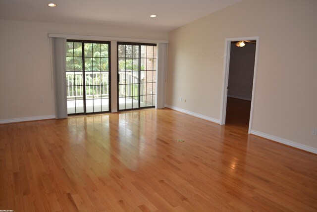 2423 Birchcrest Ct, Sterling Heights, MI 48314 - empty room featuring light wood-style flooring, baseboards, and recessed lighting