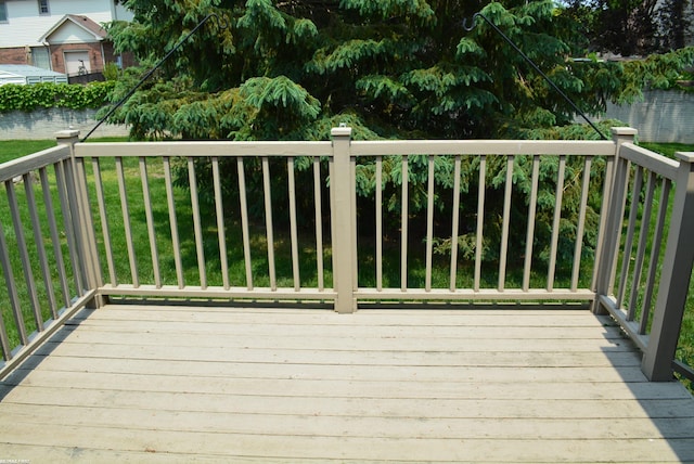 2423 Birchcrest Ct, Sterling Heights, MI 48314 - view of wooden terrace
