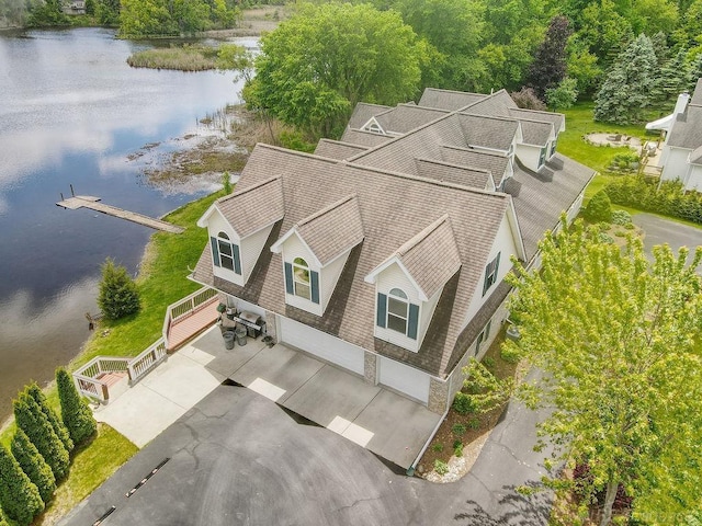 7859 Pine Ridge Dr, Clarkston, MI 48346 - view of subject property featuring a large body of water
