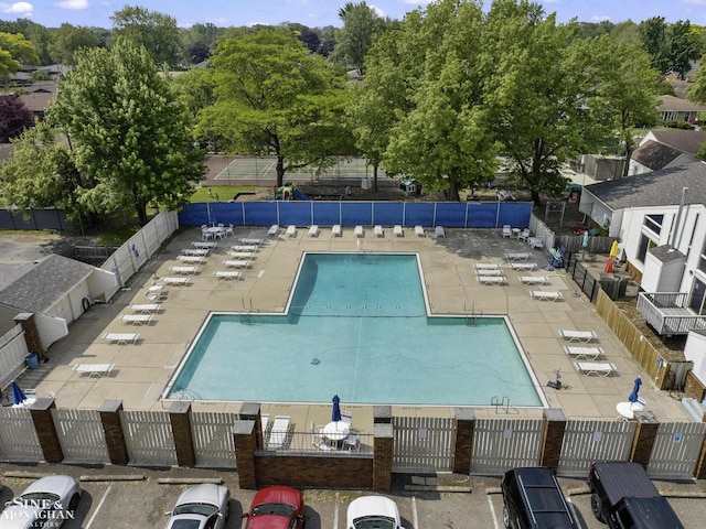 22920 Marter Rd, Saint Clair Shores, MI 48080 - community pool with a patio area