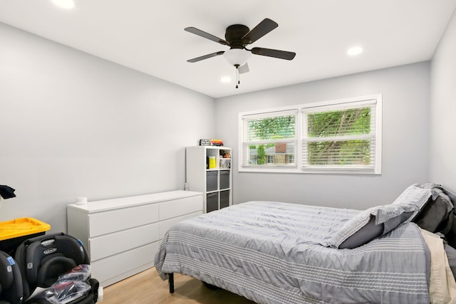21629 Yale St, Saint Clair Shores, MI 48081 - bedroom featuring light wood-style flooring, recessed lighting, and a ceiling fan