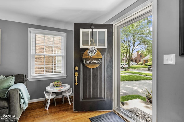 1984 Lancaster St, Grosse Pointe Woods, MI 48236 - foyer featuring wood finished floors and baseboards