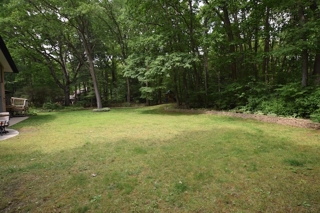 5400 Siebert St, Midland, MI 48640 - view of green lawn