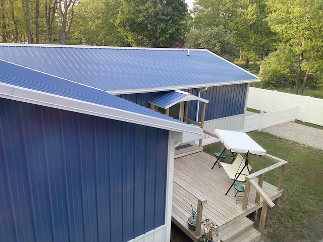 1335 28th St, Manistee, MI 49660 - view of wooden terrace