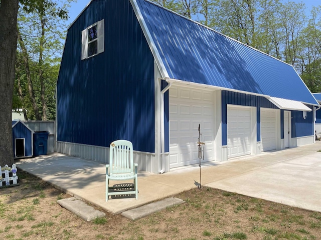 1335 28th St, Manistee, MI 49660 - view of detached garage