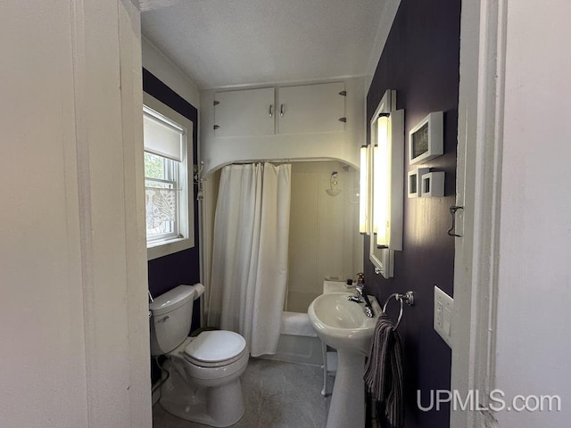 21988 E Everett Ave, Grand Marais, MI 49839 - bathroom with toilet and shower / tub combo