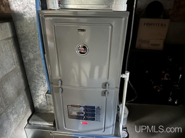 21988 E Everett Ave, Grand Marais, MI 49839 - utilities with heating unit