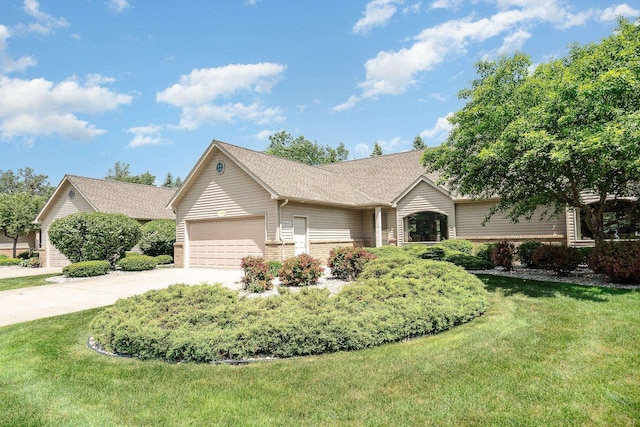 810 Natures Ridge Ln, Bay City, MI 48708 - ranch-style house with driveway, an attached garage, a front yard, and roof with shingles