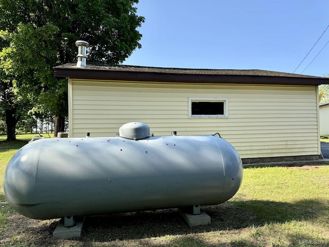 4828 I Rd, Bark River, MI 49807 - exterior view of heating fuel tank