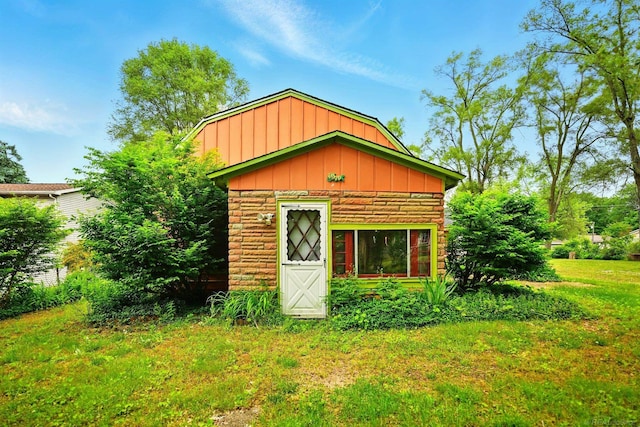 9970 Sedlock Ave, White Lake, MI 48386 - view of outbuilding