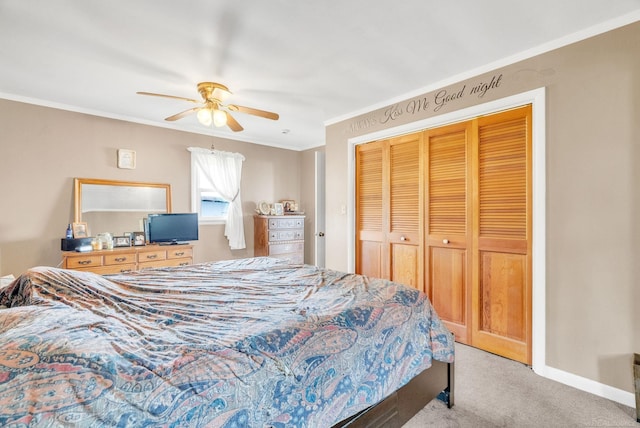 8941 Lakeshore Rd, Lexington, MI 48450 - bedroom featuring light carpet, ornamental molding, a closet, and a ceiling fan