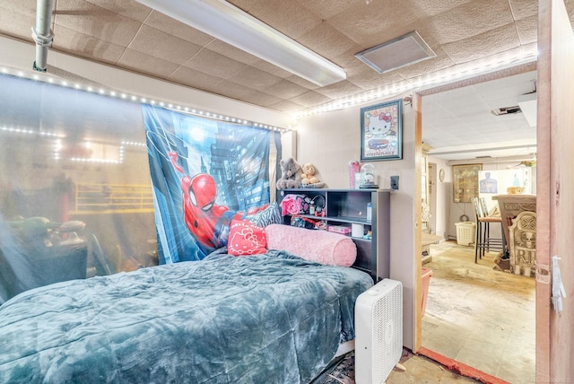 8941 Lakeshore Rd, Lexington, MI 48450 - bedroom with a drop ceiling