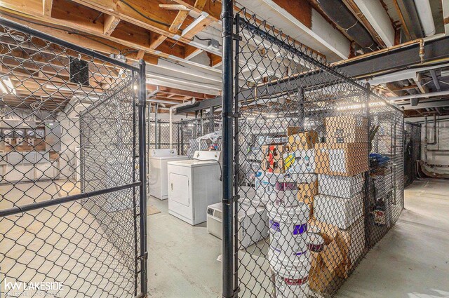 1890 Axtell Dr Unit 5, Troy, MI 48084