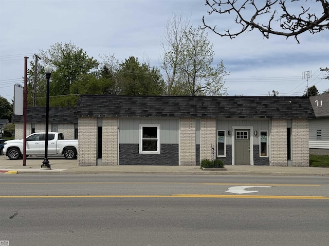 38 S Ridge Rd, Port Sanilac, MI 48469 - view of property featuring uncovered parking